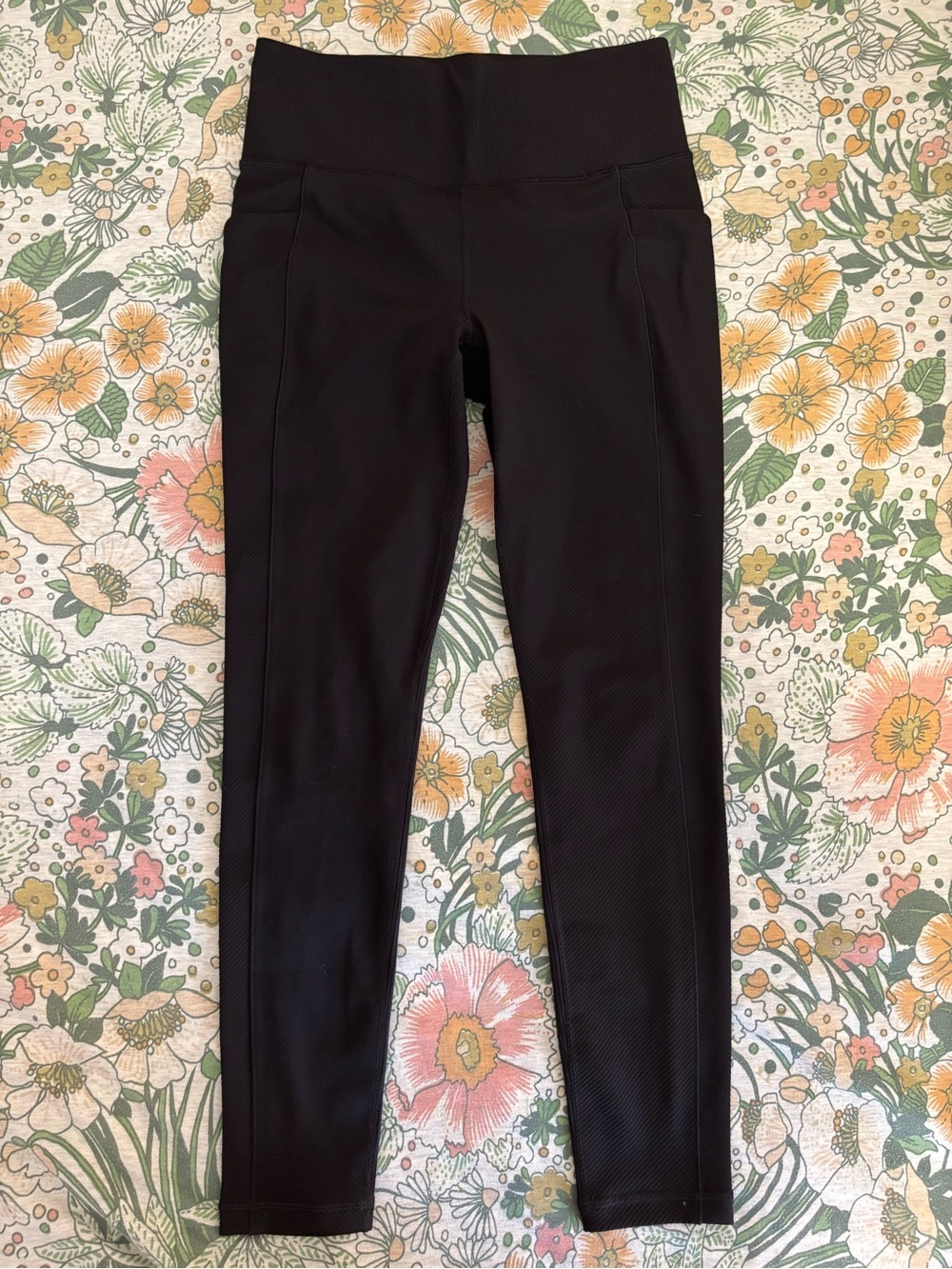 Athleta Salutation Stash High Rise Rib Mix Legging in Black